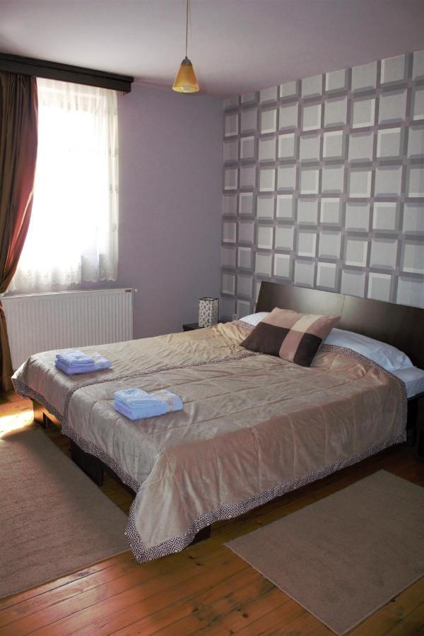 Garni Hotel City Kruševac Exteriör bild