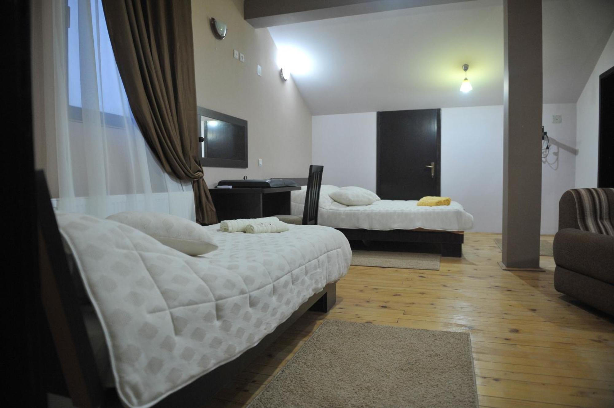 Garni Hotel City Kruševac Rum bild
