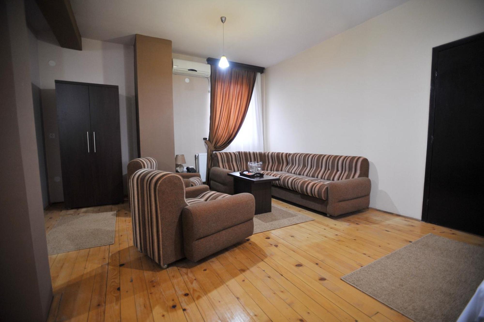 Garni Hotel City Kruševac Rum bild